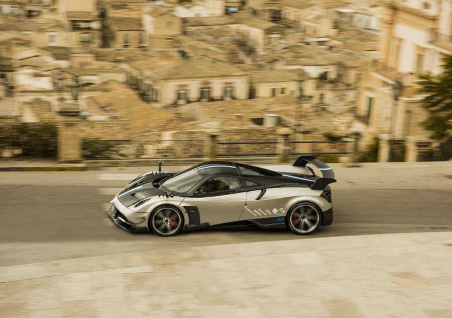  Pagani Huayra BC 2016 года  (WW) (фото 20 из 35)